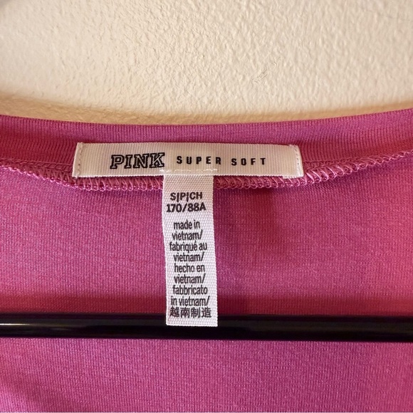 PINK Victoria's Secret Relaxed Pink Long Sleeve Blouse - Picture 3 of 6